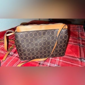 NWT Nanette Lepore triple crossbody chocolate color made of vegan leather.